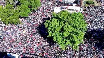 Özgür Özel, Güvenpark'ta 'İktidar Yürüyüşü' Mesajı Verdi
