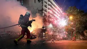 Paris Saint-Germain'in Şampiyonlar Ligi Zaferi Sonrası Fransa'da Olaylar: 426 Gözaltı