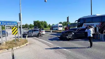 Sakarya'da Zincirleme Kaza: 5 Yaralı, 3'ü Çocuk