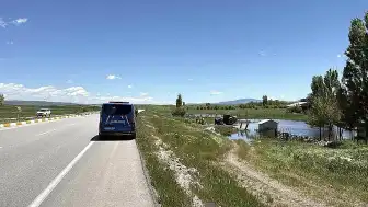 Sivas'ta Bayram Dönüşü Feci Kaza: 4 Yaralı, 3'ü Ağır