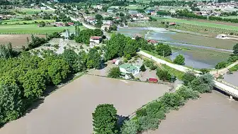 Tokat ve Amasya'da Sel Riski Nedeniyle Eğitime Ara Verildi