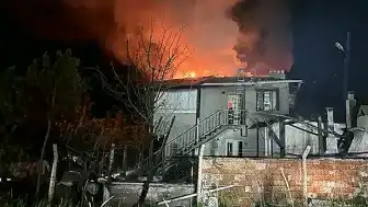 Tosya'da Çıkan Yangında Ev Kullanılmaz Hale Geldi