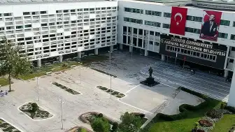 Antalya Büyükşehir Belediyesi'nde Rüşvet ve İhaleye Fesat Soruşturması: 10 Şüpheli Hakkında Gözaltı Kararı
