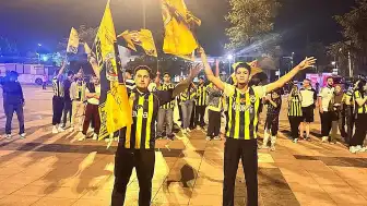 Aziz Yıldırım'ın Fenerbahçe Başkanlığına Seçilmesi Düzce'de Kutlandı