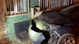 Bursa'da Alkollü Sürücü Doğalgaz Kutusunu Patlattı, Mahalle Sakinleri Tahliye Edildi