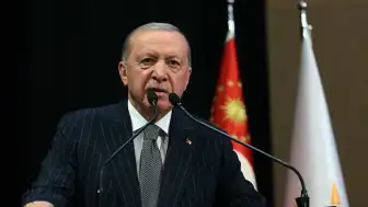 Cumhurbaşkanı Erdoğan Kabine Toplantısı'nı Beştepe'de Gerçekleştiriyor: Gündem NATO Zirvesi ve Terörle Mücadele