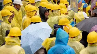 Doruk Madencilik İşçileri Hakları İçin Yeniden Eylemde: Polis Ablukası Altında