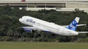 JFK Havalimanı Yakınlarında JetBlue Uçağı Drone ile Çarpıştı