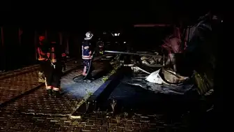 Malatya'da Hukuk Ofislerinde Yangın: Konteynerler Kullanılamaz Hale Geldi