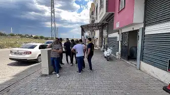 Şanlıurfa'da Eşini ve Kızını Silahla Yaralayan Şüpheli Kaçtı
