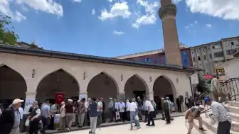 Sivas Meydan Camii'nde Muharrem Ayı Kapsamında Aşure İkramı Yapıldı