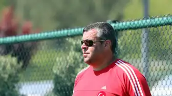 Türkiye Bedensel Engelliler Spor Federasyonu Başkanı Alpaslan Erkoç: "Ampute Futbol Eski A Milli Takımı Antrenörü Uğur Özcan'ın vefatını derin bir üzüntüyle öğrenmiş bulunuyoruz."