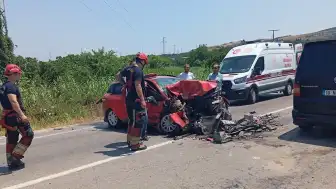 Balıkesir Erdek'te İki Otomobil Çarpıştı: 1 Ölü, 2 Yaralı