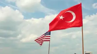 Ekonomist Muhammet Bayram CAATSA'nın Kaldırılmasının Türkiye Üzerindeki Etkilerini Değerlendirdi