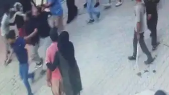 Eskişehir'de Çıkan Kavgada 2 Polis ve 7 Kişi Yaralandı, Güvenlik Kamerası Görüntüleri Ortaya Çıktı
