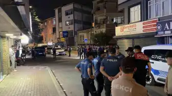 Gebze'de Silahlı Kavga: 1'i Yoldan Geçen Vatandaş 3 Yaralı