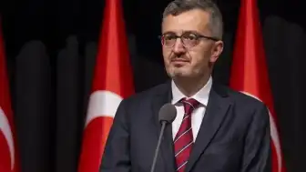 İletişim Başkanı Burhanettin Duran: "FETÖ bağlantılı 2 bin 702 sosyal medya hesabına erişim engeli getirildi"