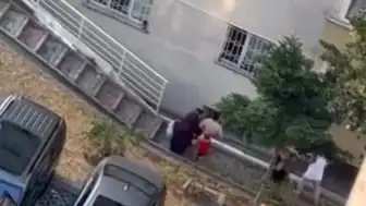 Kağıthane'de 9. Kattan Düşen 1,5 Yaşındaki Çocuk Hayatını Kaybetti