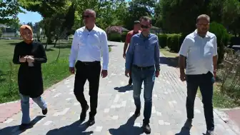 Karacabey Belediye Başkanı Fatih Karabatı, İlçedeki Yatırım ve Yenileme Çalışmalarını Denetledi