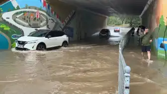 Kocaeli'nde Sağanak Yağış: Alt Geçit Su Baskınına Maruz Kaldı
