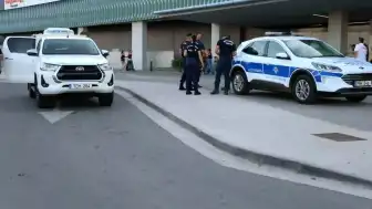 Lefkoşa'da Bombalı Saldırı Tehdidi: İki Bina Tahliye Edildi