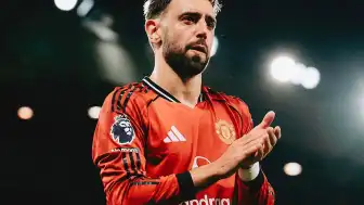 Manchester United Kaptanı Bruno Fernandes ile Sözleşme Yenileme Yolunda