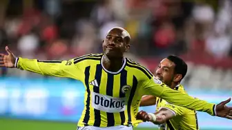 Anderson Talisca'nın Fenerbahçe'deki Geleceği Belirsizliğini Koruyor