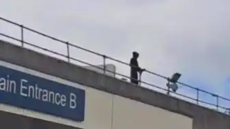 Azrail Kostümlü Şahıs Hastane Çatısında Görüldü: Mahkemede İlginç Savunma