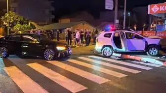 Bartın'da Trafik Kazası: 2 Polis Memuru Yaralandı