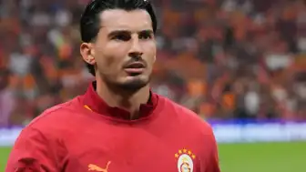 Galatasaray'da Kaleci Değişikliği: Uğurcan Çakır Kadrodan Çıkarıldı, Jankat Yılmaz İlk Kez Sahada