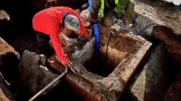 Tarihi Kalenin Altından Nükleer Sığınak Çıktı
