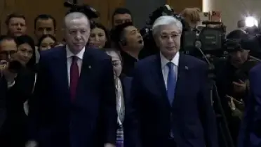 Cumhurbaşkanı Erdoğan Astana'da Resmi Törenle Karşılandı