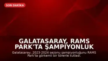 Galatasaray, RAMS Park'ta Şampiyonluk Kupasını Kaldırdı