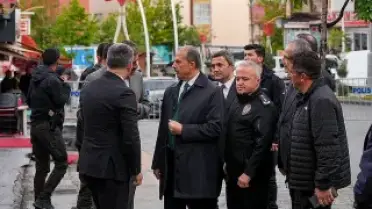 Hakkari Valisi Taşyapan, Temel Kazısı Sonrası Oluşan Çatlakları İnceledi