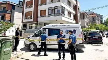 Konya'da Kan Donduran Cinayet: Anne ve Baba Hayatini Kaybetti