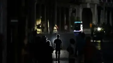 Küba'da Dev Elektrik Kesintisi: Halkın Tepkisi Artıyor