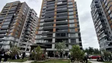 Kurtarma Girişiminde Boşluğa Düşen Kişi Hayatını Kaybetti
