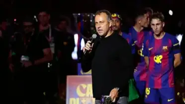 Teknik Direktör Hansi Flick, Babasının Vefatına Rağmen Takımını Şampiyonluğa Taşıdı