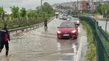 Zonguldak-Alaplı Çevre Yolu Su Altında Kaldı, Ulaşım Aksadı