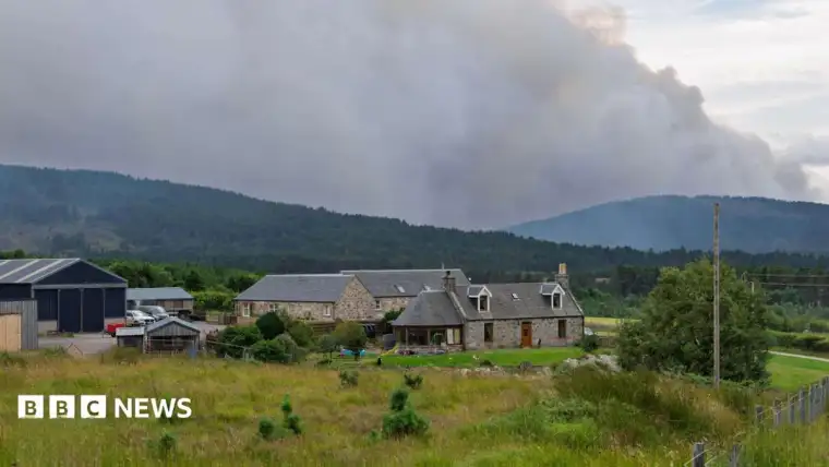 Cairngorms Ulusal Parkı'ndaki Orman Yangını Nedeniyle 'Büyük Olay' İlan Edildi