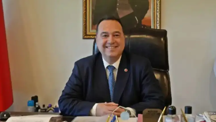 Manisa Büyükşehir Belediye Başkanı Besim Dutlulu YENİ Parti'ye Katılacağını Duyurdu