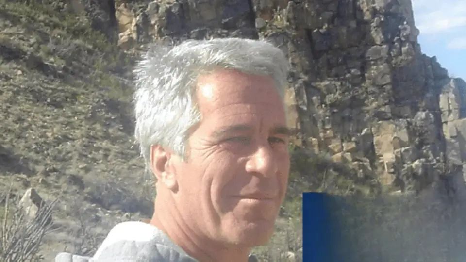 Surrey Polisi, Epstein Davasıyla İlgili Cinsel İstismar İddialarını Soruşturuyor