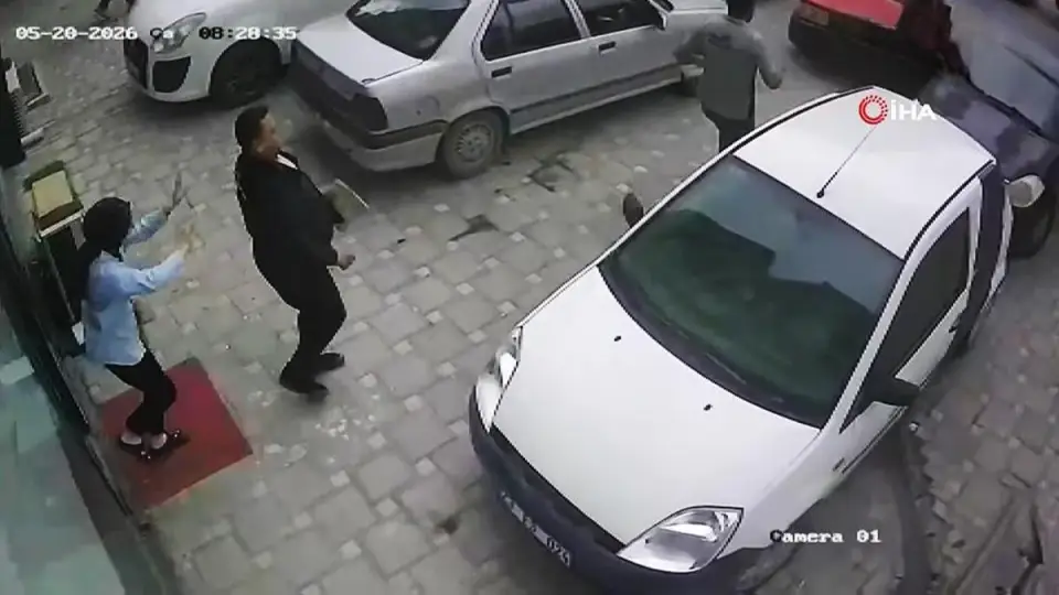 Malatya'da 5,6 Büyüklüğünde Deprem: Sarsıntı Anları Kamerada