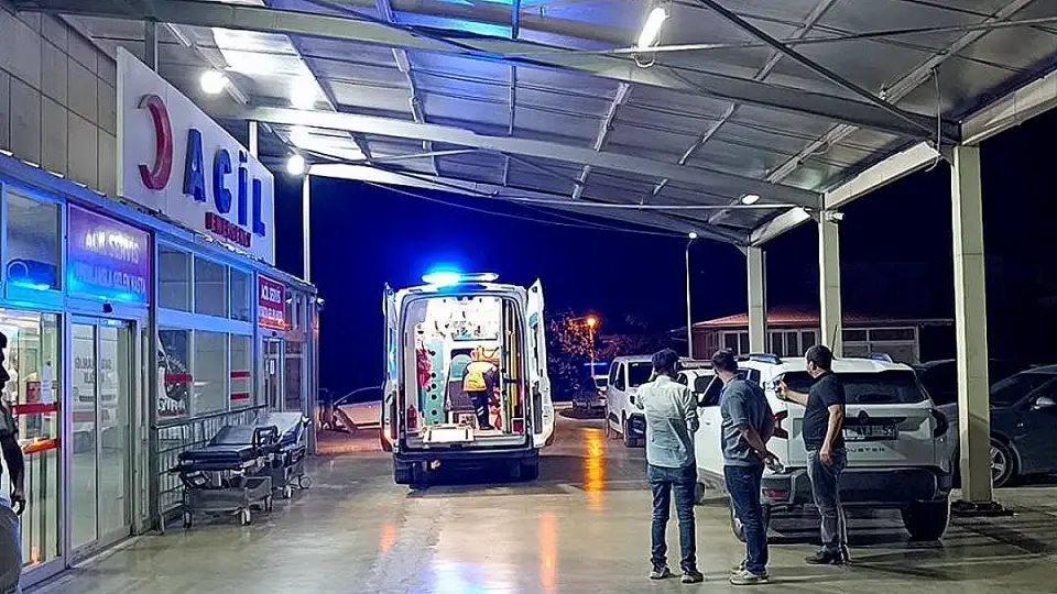 Adana'da Silahlı Saldırı: 25 Yaşındaki E.B. Hayatını Kaybetti, 4 Şüpheli Gözaltına Alındı