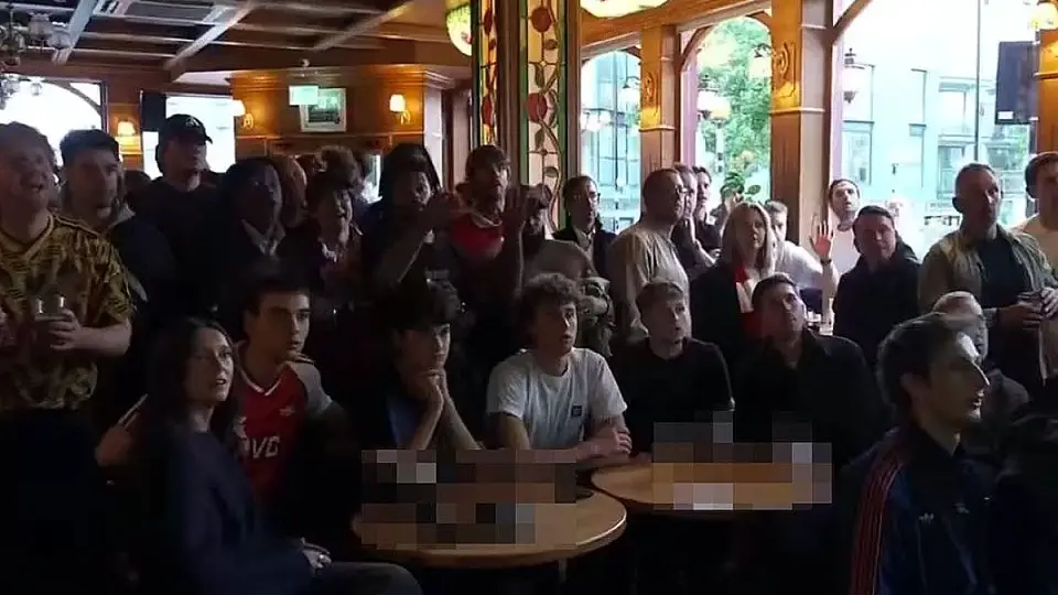 Arsenal, 22 Yıllık Hasretin Ardından Premier Lig Şampiyonu Oldu