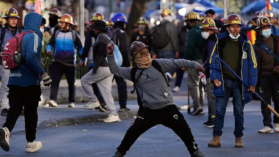 Bolivya'da Protestolar Büyüyor: Gözaltı Sayısı 120'ye Yükseldi