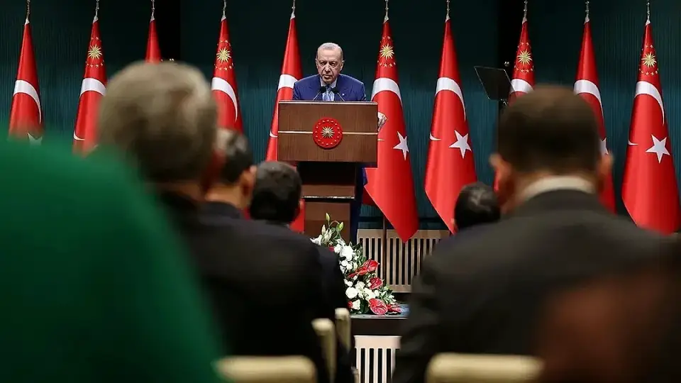 Cumhurbaşkanlığı Kabinesi Toplanıyor: Kritik Gündem Maddeleri Masada