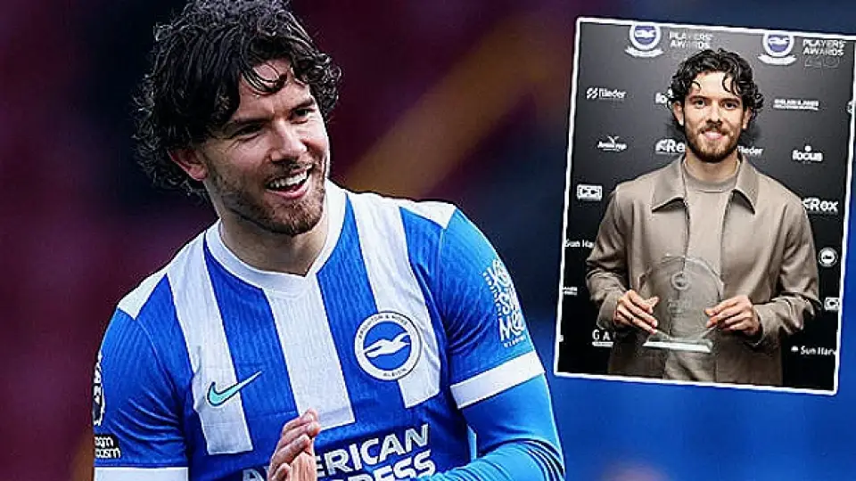 Ferdi Kadıoğlu, Brighton'da Sezonun Futbolcusu Seçildi