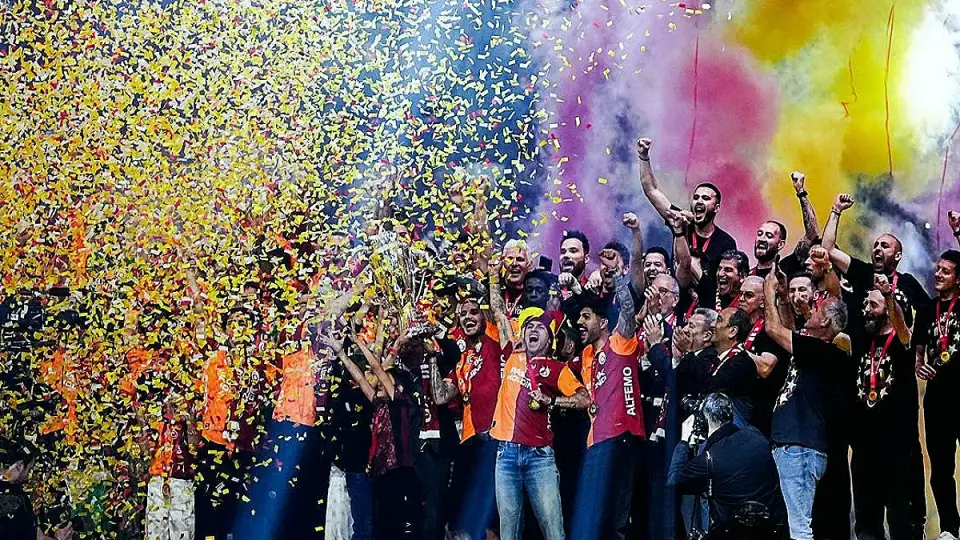 Galatasaray, 26. Şampiyonluğunu RAMS Park'ta Coşkulu Bir Törenle Kutladı