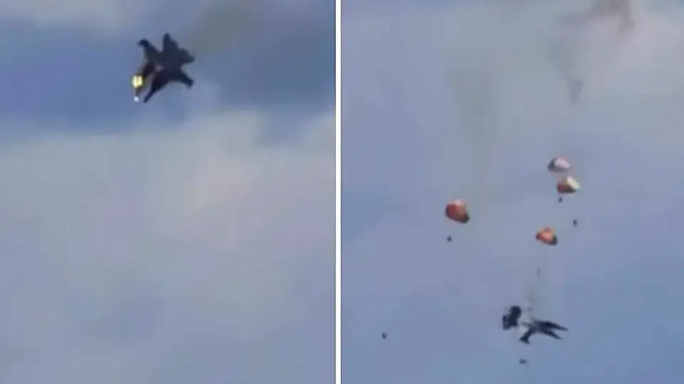 Gösteri sırasında savaş jetleri havada çarpıştı: 4 pilot paraşütle kurtuldu